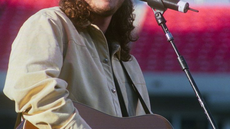 Blake Shelton Wants To Bring The Mullet Back Now That He S People S