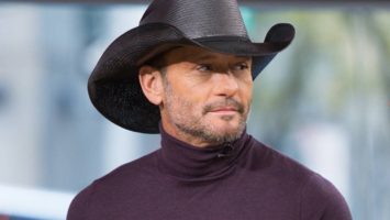 Ever Wonder Where Tim McGraw Got His Good Looks From?