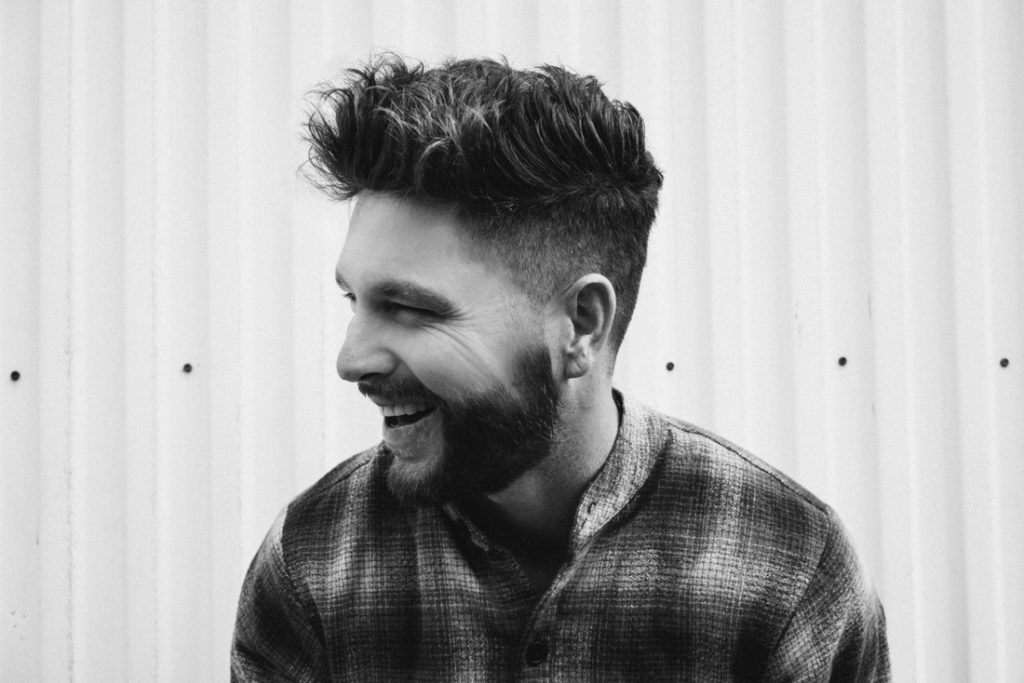 Chris Lane on Country Music News Blog