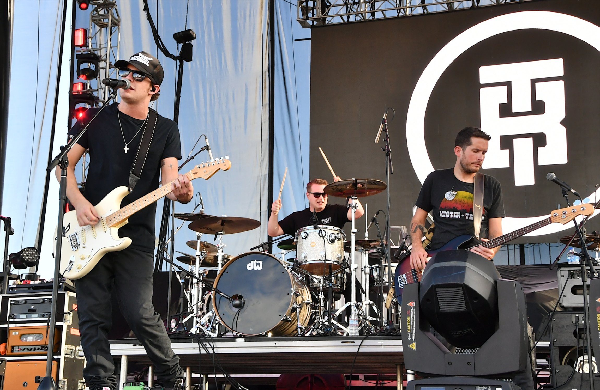 LAS VEGAS, NV - SEPTEMBER 29: Recording artist Tucker Beathard (L) performs during the Route 91 Harvest country music festival at the Las Vegas Village on September 29, 2017 in Las Vegas, Nevada. (Photo by Mindy Small/FilmMagic)