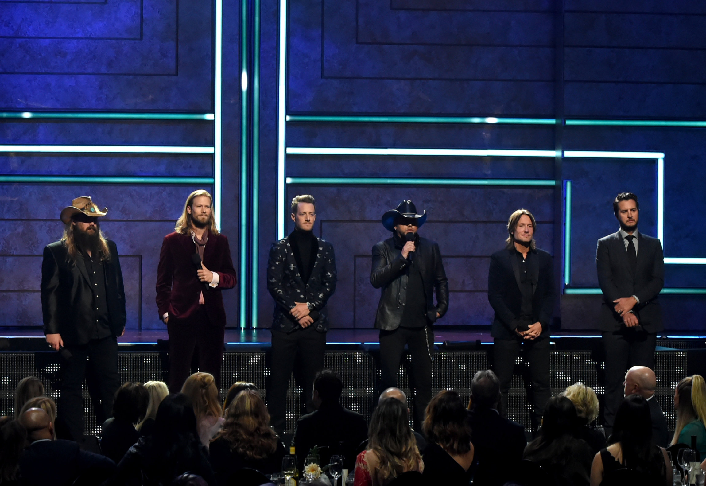 NASHVILLE, TN - OCTOBER 18: (L-R) Honorees Chris Stapleton, Brian Kelley of Florida Georgia Line, Tyler Hubbard of Florida Georgia Line, Jason Aldean, Keith Urban and Luke Bryan speak onstage at the 2017 CMT Artists Of The Year on October 18, 2017 in Nashville, Tennessee. (Photo by Rick Diamond/Getty Images for CMT)