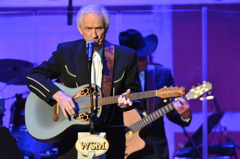 Mel Tillis, country music star known as 'Stutterin' Boy,' dead at 85