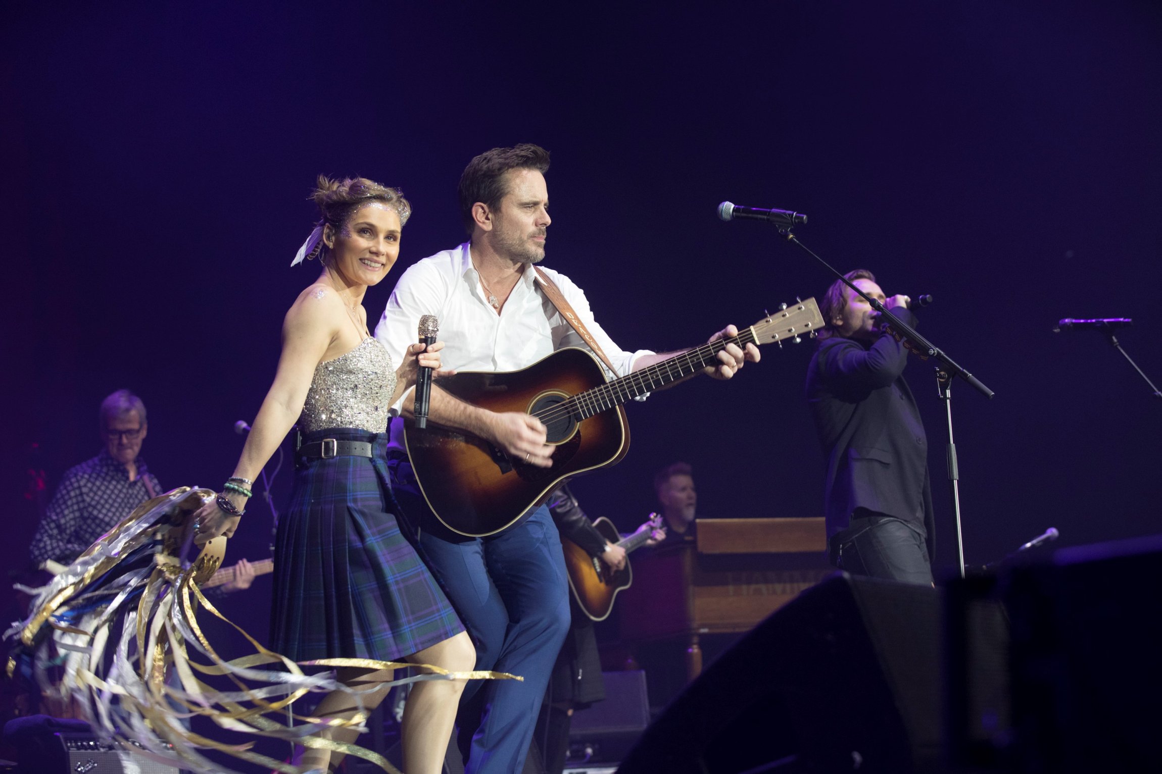 Clare Bowen_Charles Esten_Glasgow_Credit Chris Hollo