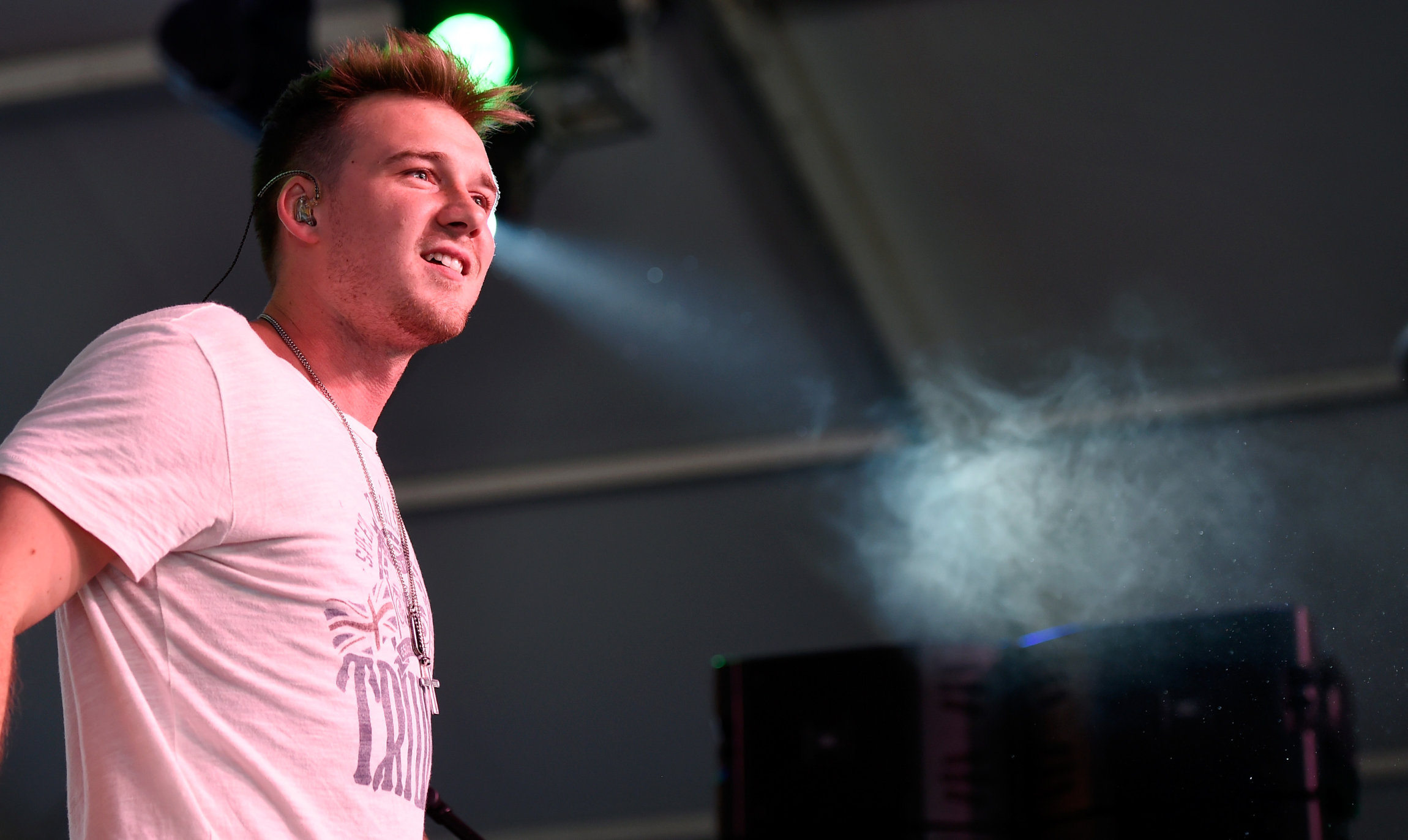 LAS VEGAS, NV - SEPTEMBER 30: Recording artist Morgan Wallen performs during the Route 91 Harvest country music festival at the Las Vegas Village on September 30, 2017 in Las Vegas, Nevada. (Photo by David Becker/Getty Images)