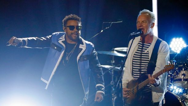 60th Annual Grammy Awards â€“ Show â€“ New York, U.S., 28/01/2018 â€“ Shaggy (L) performs with Sting. REUTERS/Lucas Jackson - HP1EE1T06BUCN