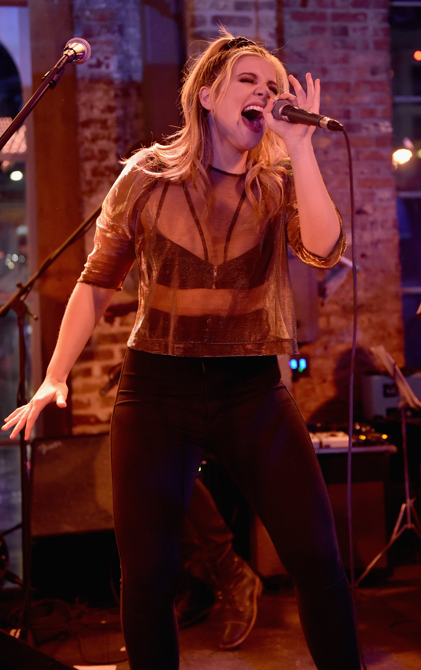 NASHVILLE, TN - JANUARY 14: Lauren Alaina performs onstage during the Nashville Opening of Dierks Bentley's Whiskey Row on January 14, 2018 in Nashville, Tennesse (Photo by John Shearer/Getty Images for Dierks Bentley's Whiskey Row Nashville)