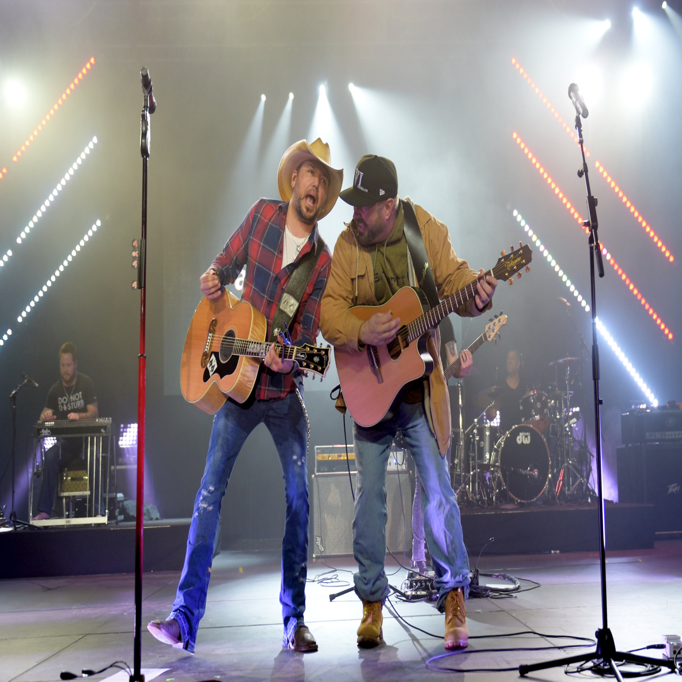 NASHVILLE, TN - FEBRUARY 05: (L-R) Jason Aldean and Garth Brooks perform onstage for The Amazon Music & CRS 2018 day 1 monday night showcase featuring Radio PD Ink Awards on February 5, 2018 in Nashville, Tennessee. (Photo by Jason Kempin/Getty Images for CRS)