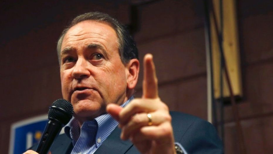 Former Republican presidential candidate Mike Huckabee has resigned from the board for the Country Music Association Foundation after his election was swiftly criticized in the music community.